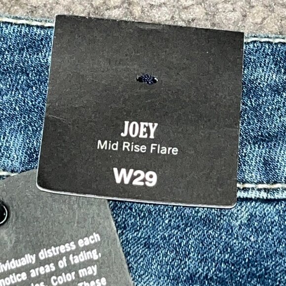 TRUE RELIGION JOEY MID RISE FLARE - New with Tags - Medium Harvest Wash -Size 29 - Picture 9 of 16
